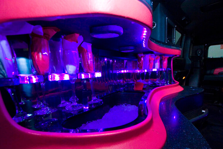 15 Passenger Pink Hummer Limo Rental Las Vegas